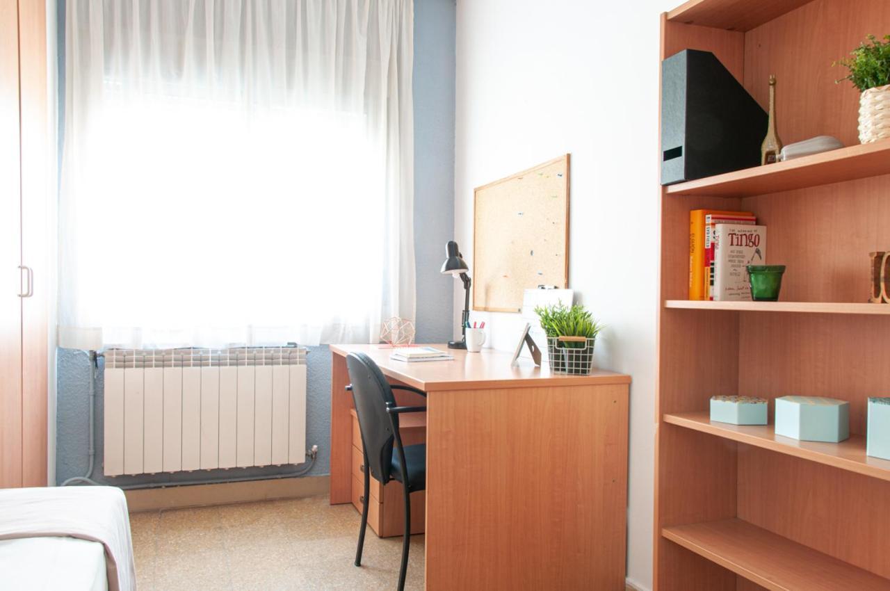 Residencia Universitaria Resa Sant Jordi Tarragona Eksteriør billede